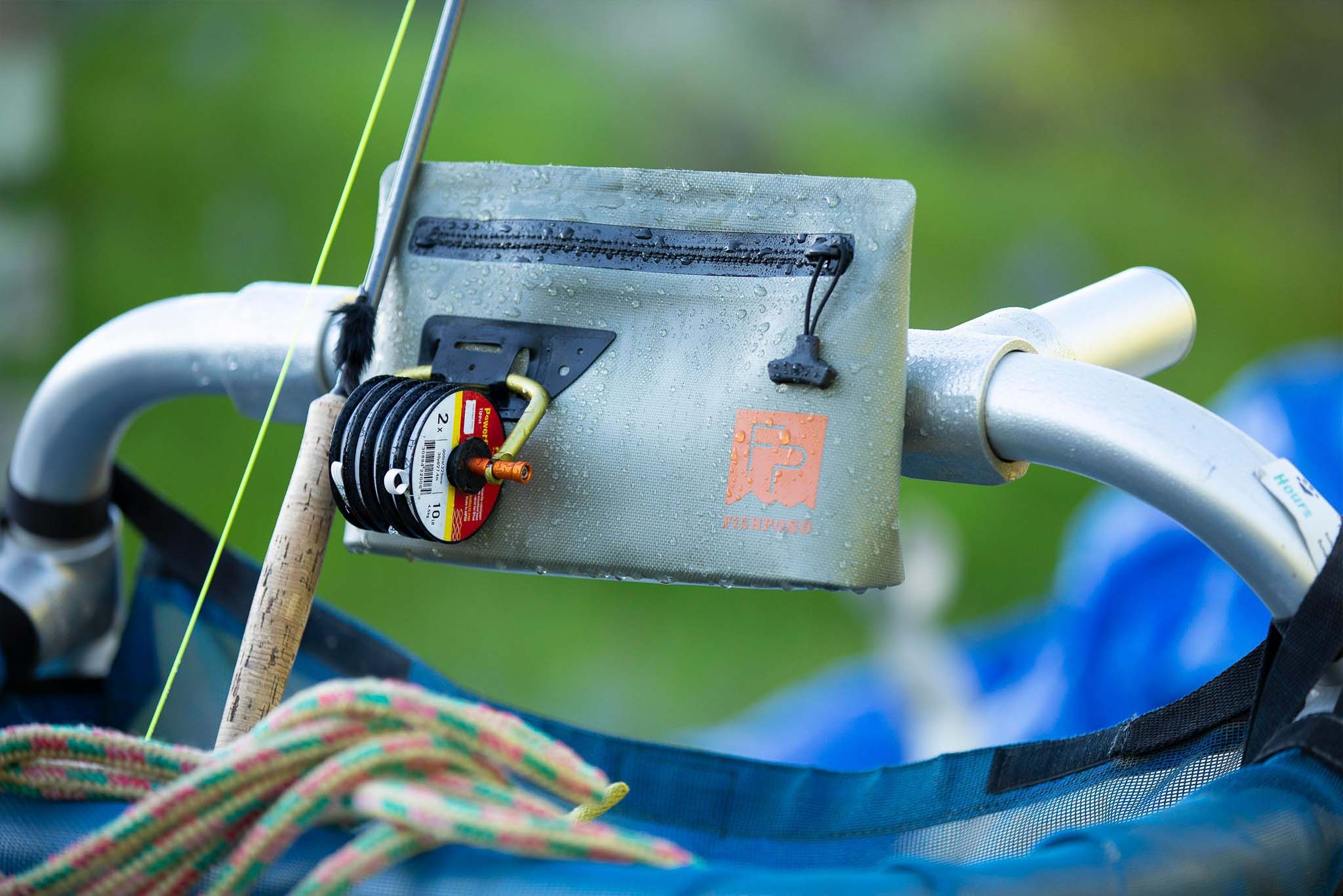 Fishpond Thunderhead Submersible Pouch - Feather Craft Fly Fishing