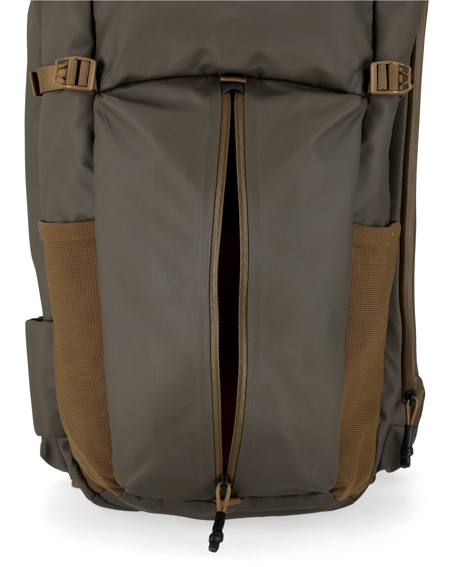 Simms Headwaters Backpack - Feather Craft Fly Fishing