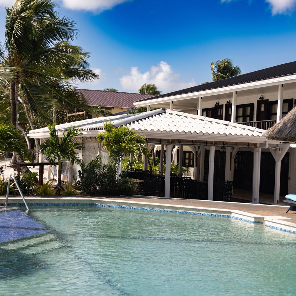 Feather Craft Pursuits - El Pescador Lodge Belize - Feather Craft Fly Fishing