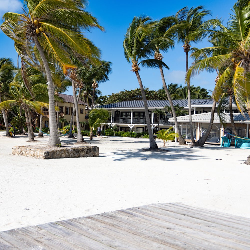 Feather Craft Pursuits - El Pescador Lodge Belize - Feather Craft Fly Fishing