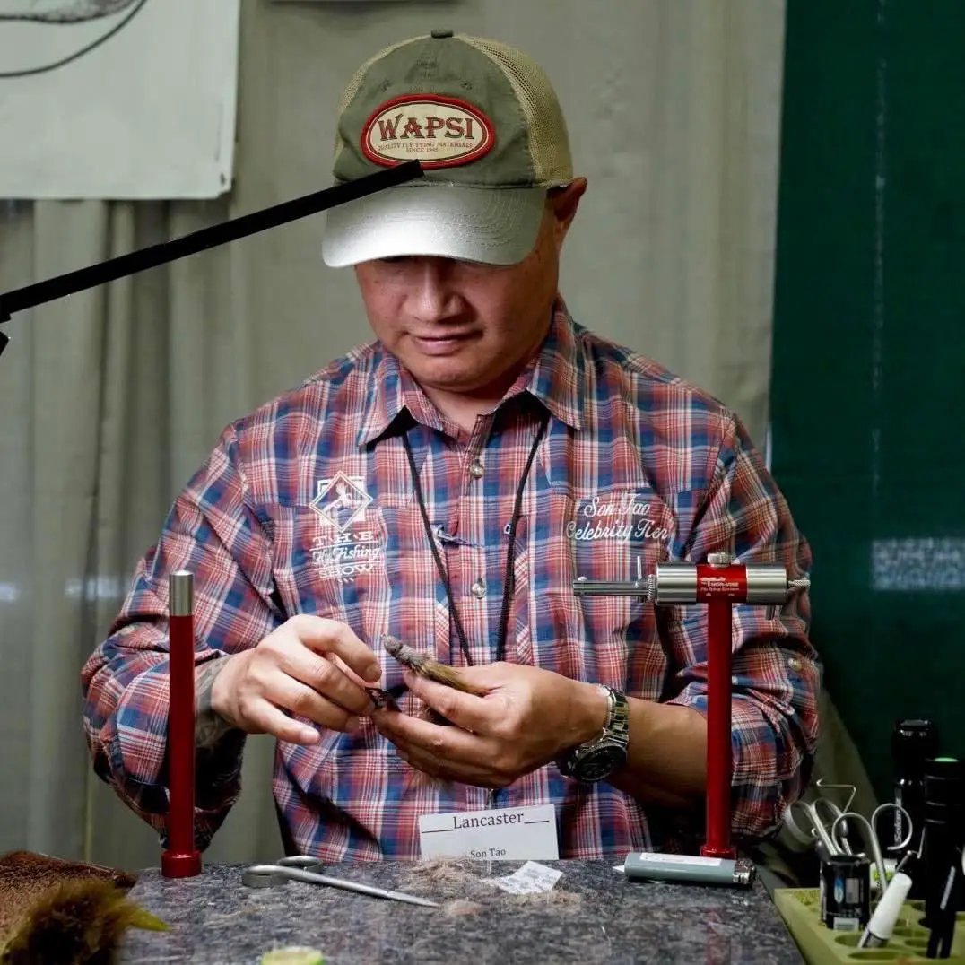 Son Tao Fly Tying Class by Feather Craft