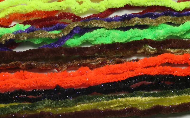Woolly Bugger Tinsel Core Uv Rayon Chenille by Hareline Dubbin