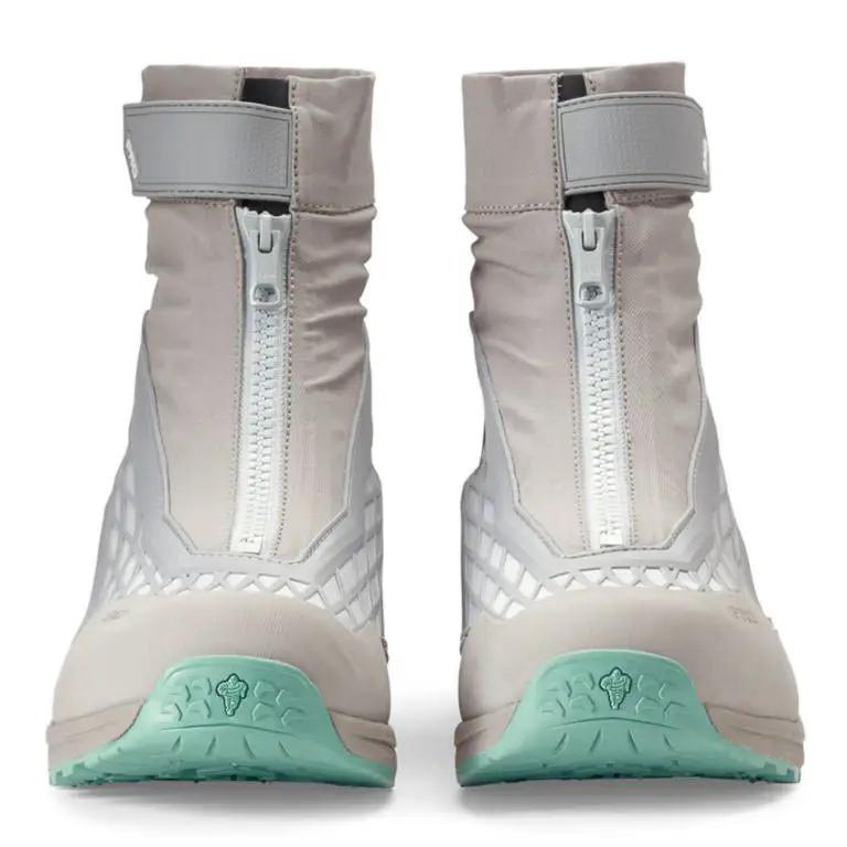 Orvis Pro Approach Hiker - Salt by Orvis