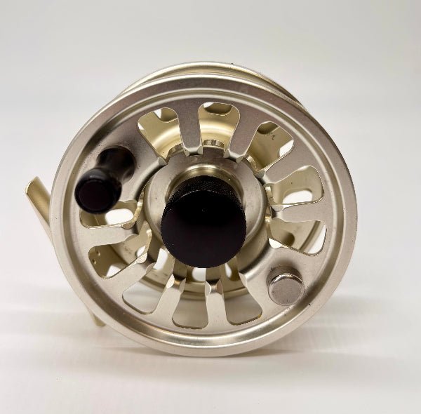 Ross - Trade - In Ross Momentum - 5 Saltwater Fly Reel - Feather Craft Fly Fishing