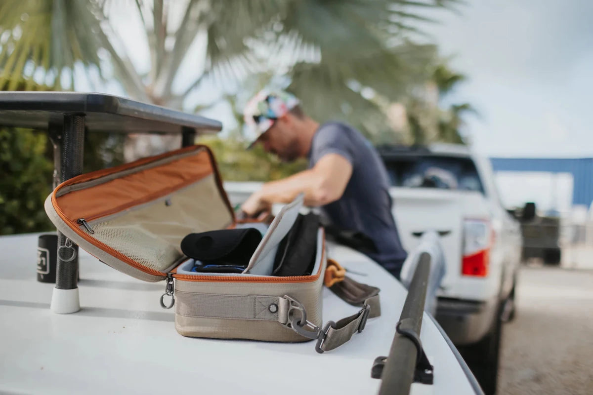 Fishpond - Fishpond Dakota Carry - On Rod & Reel Case - Feather Craft Fly Fishing