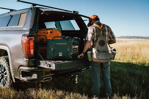 Fishpond - Fishpond Horse Thief Tote - Feather Craft Fly Fishing