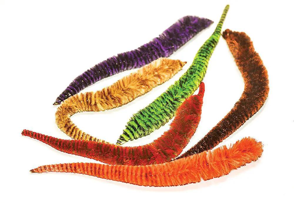 Uv2 Variegated Mini Mangum Dragon Tails by Hareline Dubbin