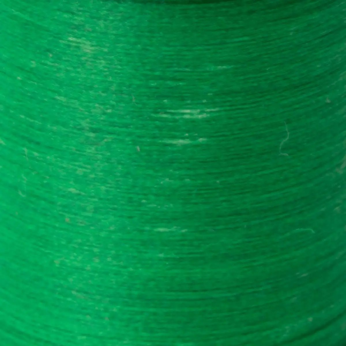 UNI-Thread 8/0 Fly Tying Thread - Green